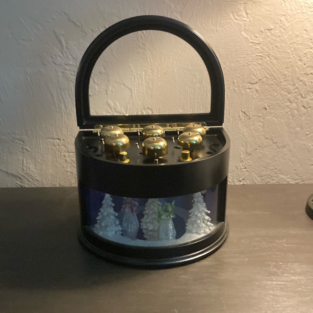 Mr. Christmas Gold Label Animated Symphony of Bells Carousel 2012 Plays 70 Songs